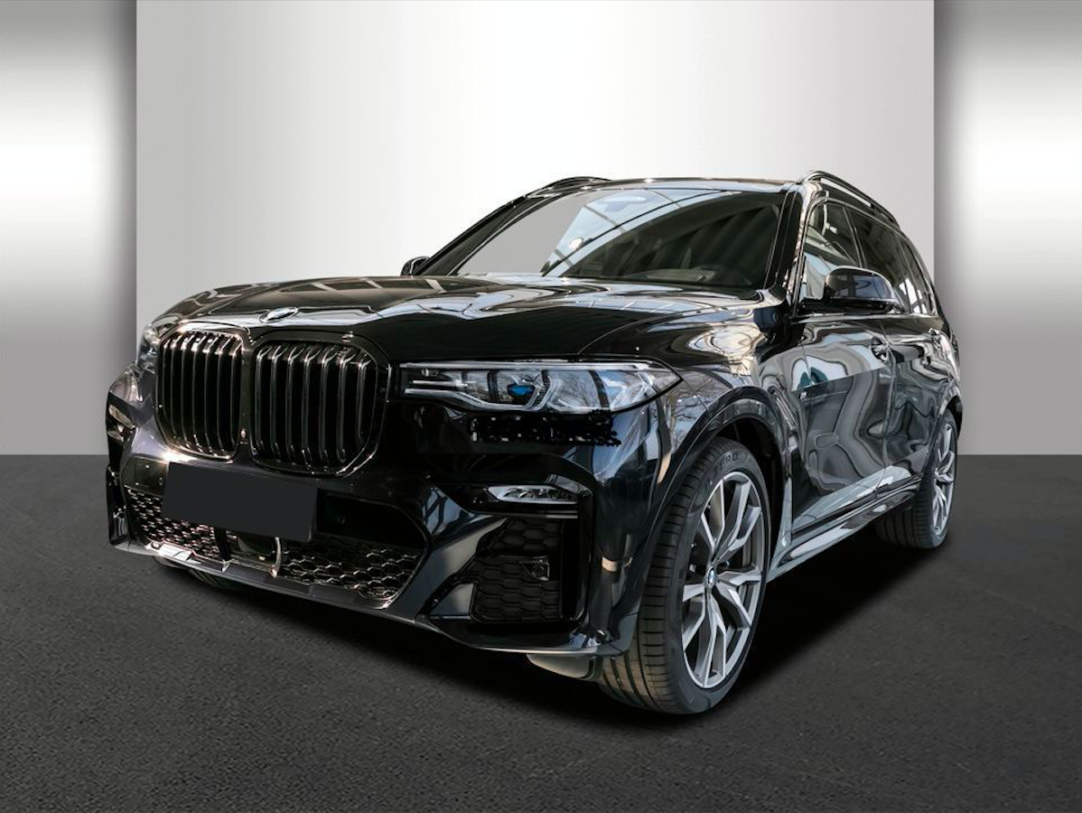 BMW X7 M50d Mpaket | předváděcí auto | skladem | od autorizovaného prodejce | černá metalíza | super cena | top stav | online nákup | autoibuy.com